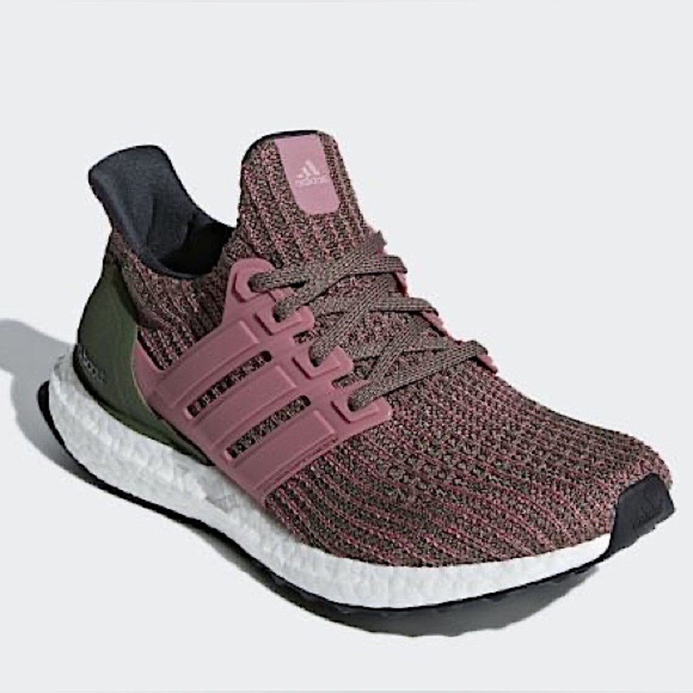 THE ADIDAS ULTRA BOOST 4.0 Olive and Pink - Never Worn